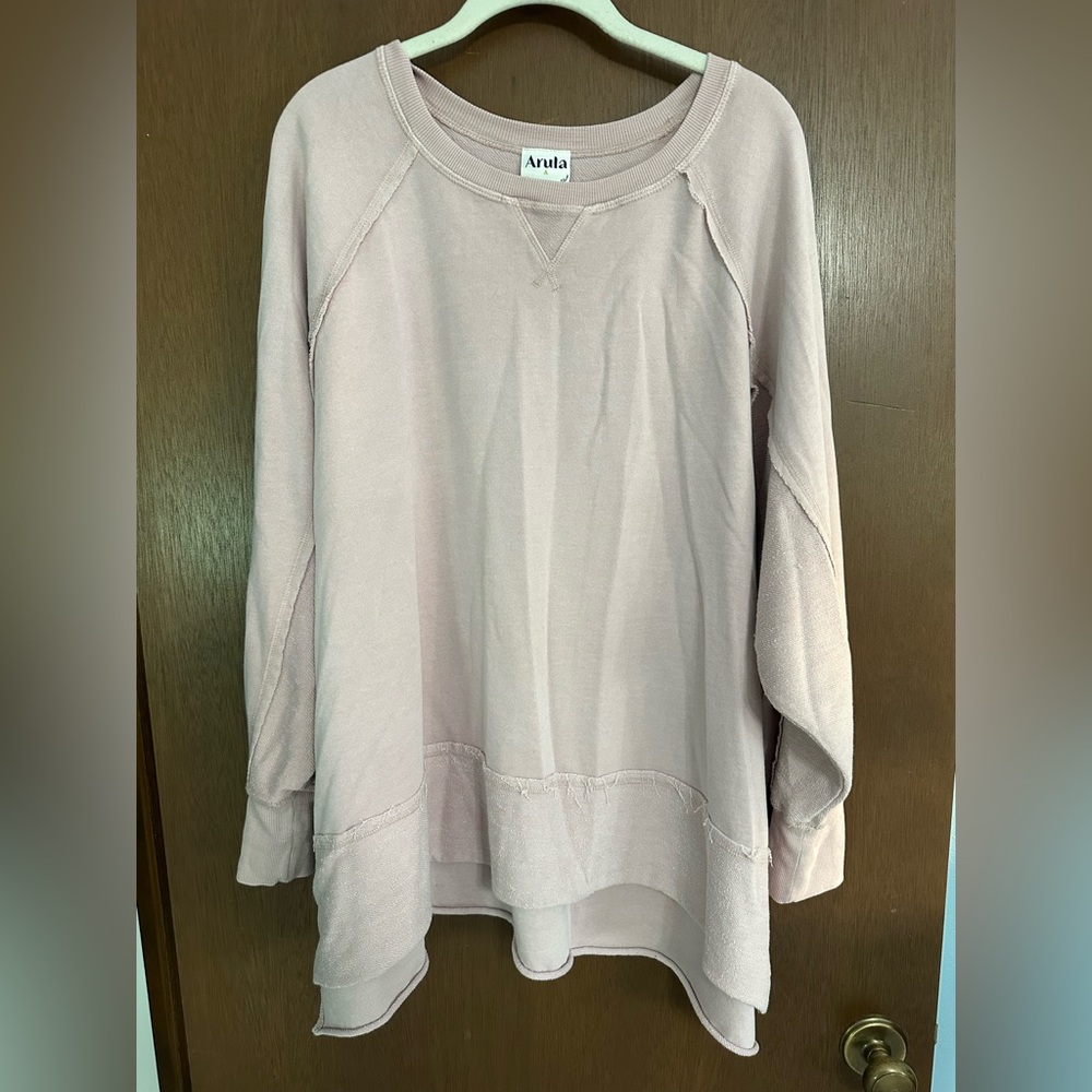 Arula Women's Light Pink Sweatshirt